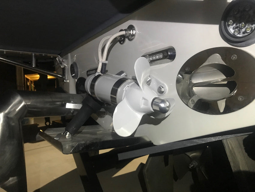 WB230 - Wakeboat Stern Thruster